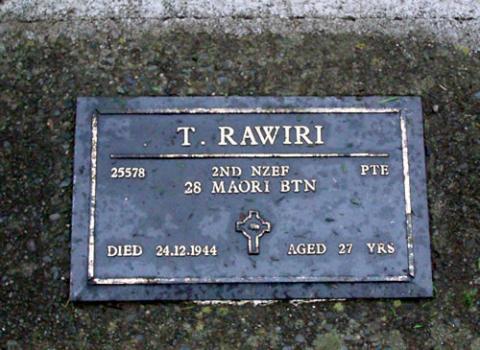 Taki Rawiri's grave at Taumarunui (Tawhata) Māori Cemetery