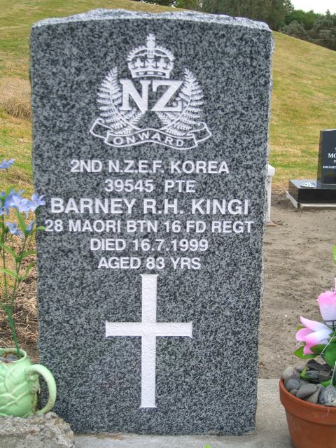 Headstone Barney Kingi 39545