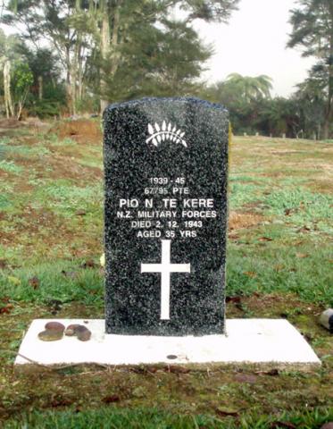 Pio Ngataierua Te Kere's grave at Taumarunui (Tawhata) Māori Cemetery